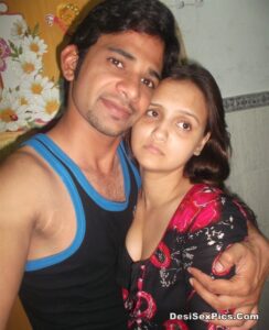 A cute indian wife xxx nude photos leaked 003