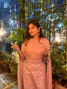 Beautiful and sexy indian girl topless photos with sweet nipples