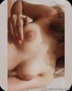 Cute indian teenage girl nude selfies with sweet tits 004