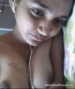 Pretty mallu girl nude and blowjob photos 005