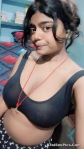 Big tits desi girlfriend divya topless photos 004