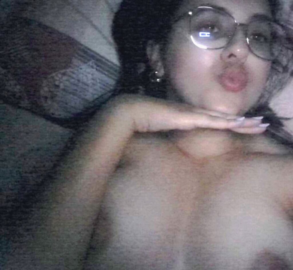 Cute desi girl nude fat ass and big boobs selfies 005