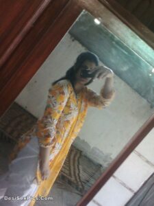 Desi village girl nude selfies from bihar 006