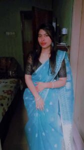 Horny girlfriend manisha nude desi pictures