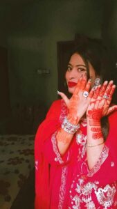 Horny girlfriend manisha nude desi pictures 002