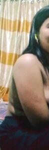 Horny girlfriend manisha nude desi pictures 004