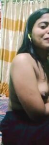Horny girlfriend manisha nude desi pictures 006