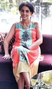 Mature indian bhabhi nude desi saggy boobs