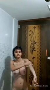 Sweet indian teen girl nude selfies stunning body 013