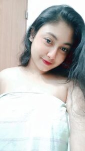 19 year old desi girl with massive boobs nude