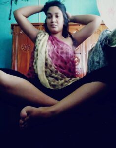 Beautiful drunk indian girl nude photos 001