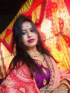 Horny bangla boudi nude boobs photos 001