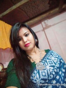 Horny bangla boudi nude boobs photos 003