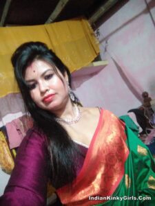 Horny bangla boudi nude boobs photos 004