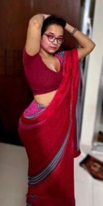 Hot indian housewife nude seductive pics 003