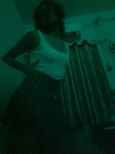 Sexy mumbai girl topless small tits photos 003