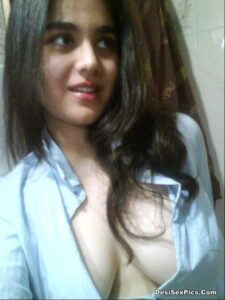 Big desi boobs revealing by beautiful desi girl 002