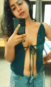 Desi girl with perky boobs and small ass nude 004