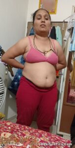 Desi housewife naked at home leaked photos 002