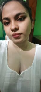 Pretty jaipur girl nude with sexy boobs 003