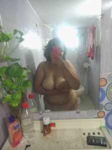 Fat desi girl nude with huge ass and boobs 020