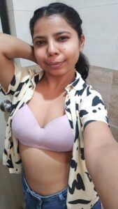 Naughty desi teen nude with big ass 003