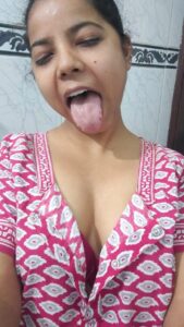 Naughty desi teen nude with big ass 007