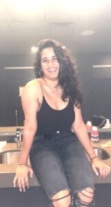 Sexy young desi wife showing her hot body 001